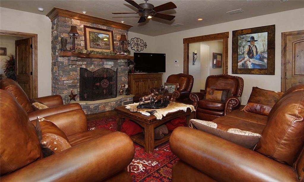 2043 Harbor Way - Photo 1