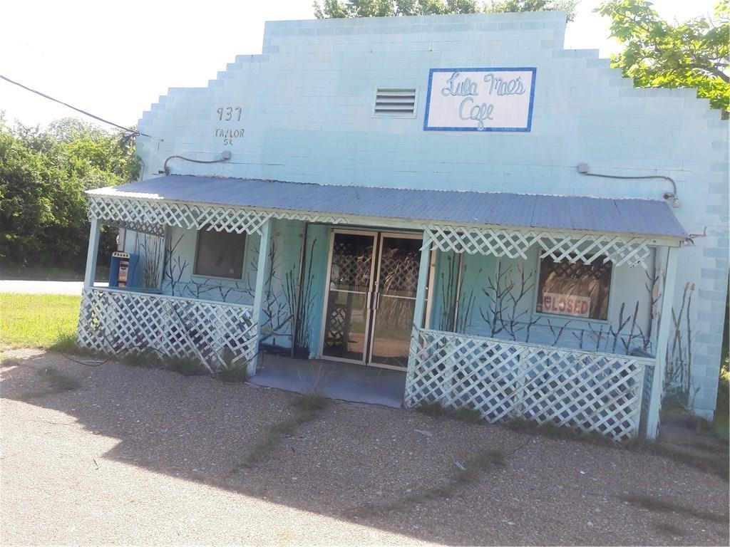937 Taylor Street - Photo 1