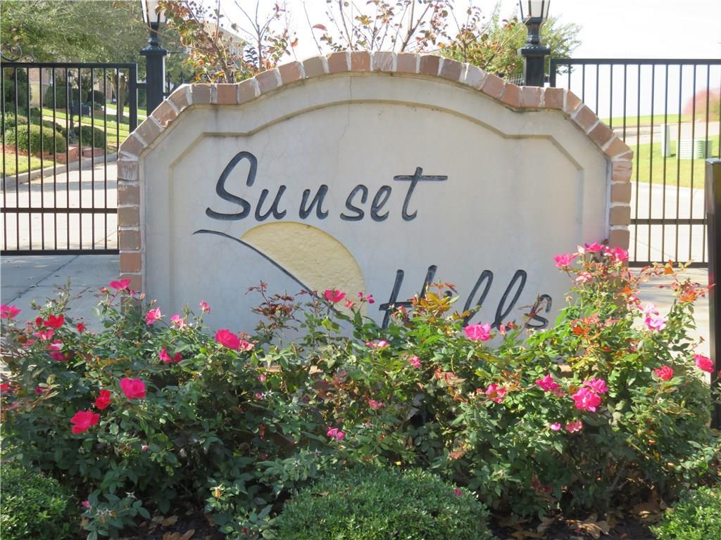 2905 Sunset Hills Court - Photo 1
