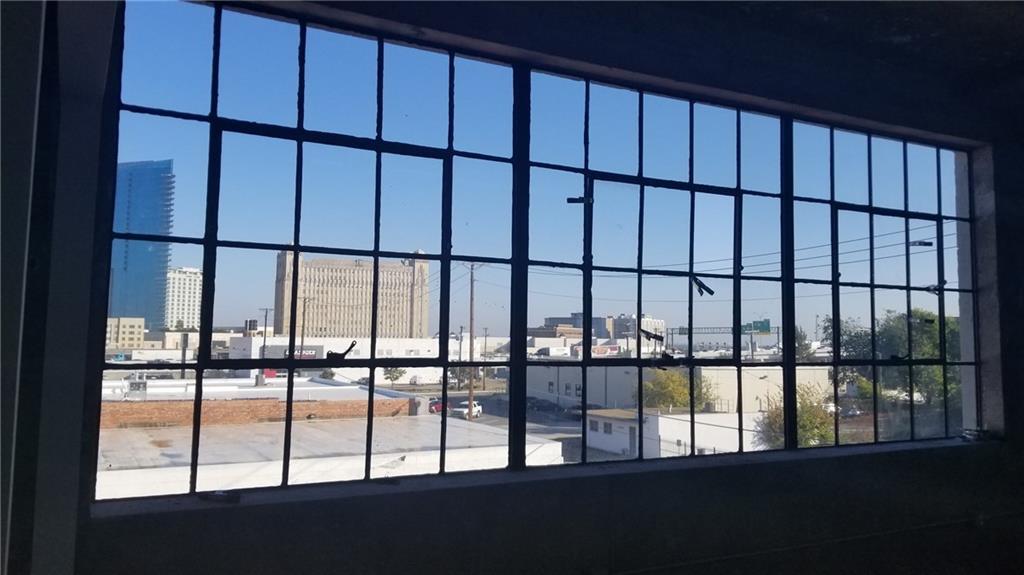 120 St. Louis Avenue - Photo 1