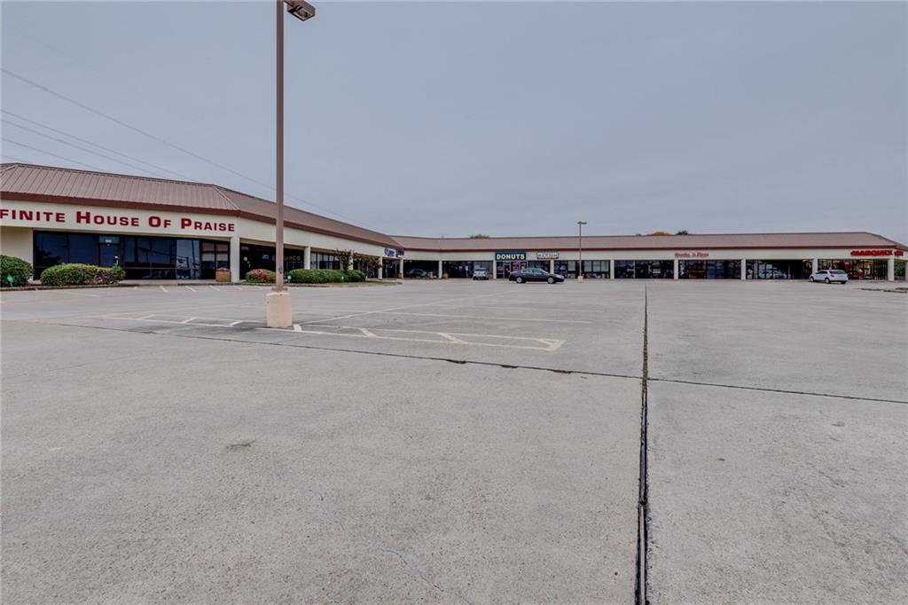 1801 Polo Road - Photo 1