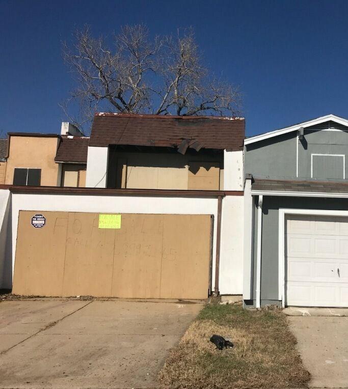 2421 Las Brisas Street - Photo 1