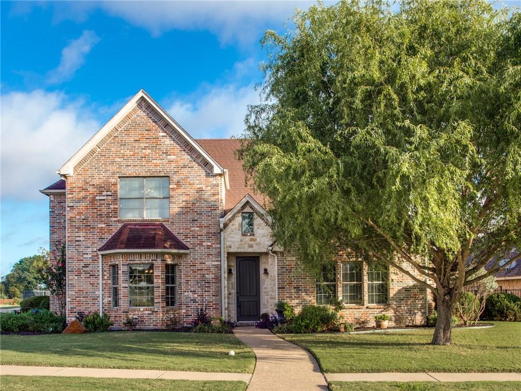 1105 Reata Drive - Photo 1