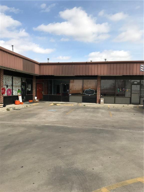 904 5th Street - Photo 1
