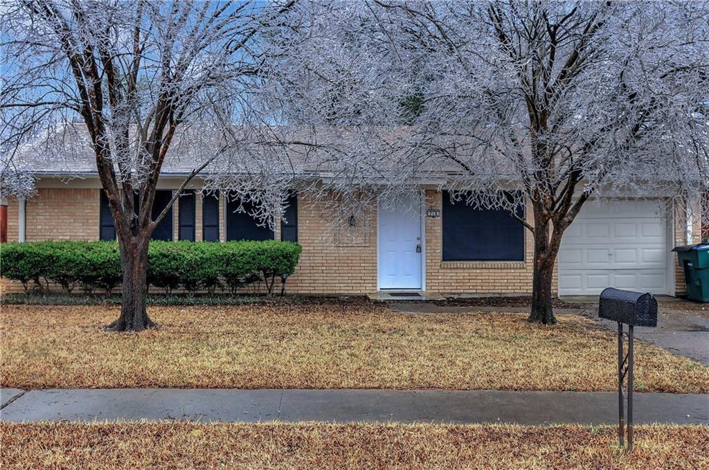 718 Martin Lane - Photo 1