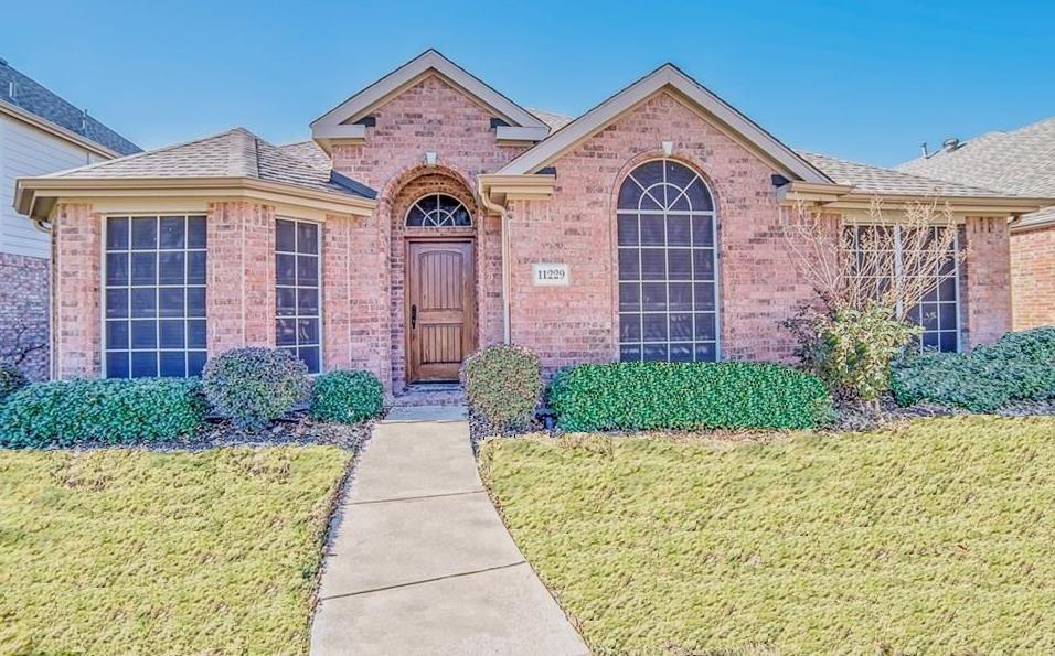 11229 Las Polamas Drive - Photo 1