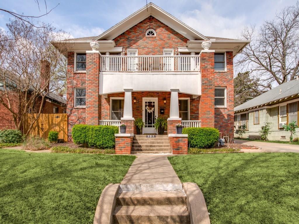 307 Clinton Avenue - Photo 1