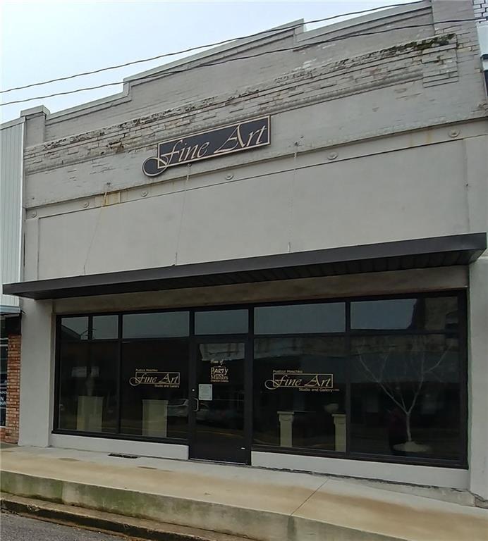110 Main - Photo 1