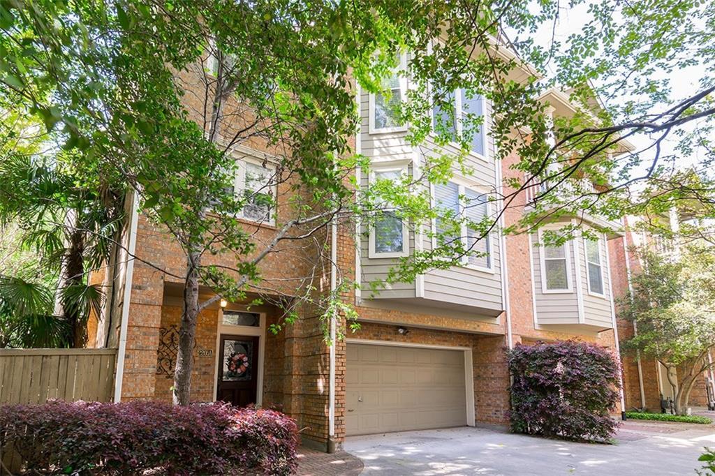 2205 Boll Street - Photo 1