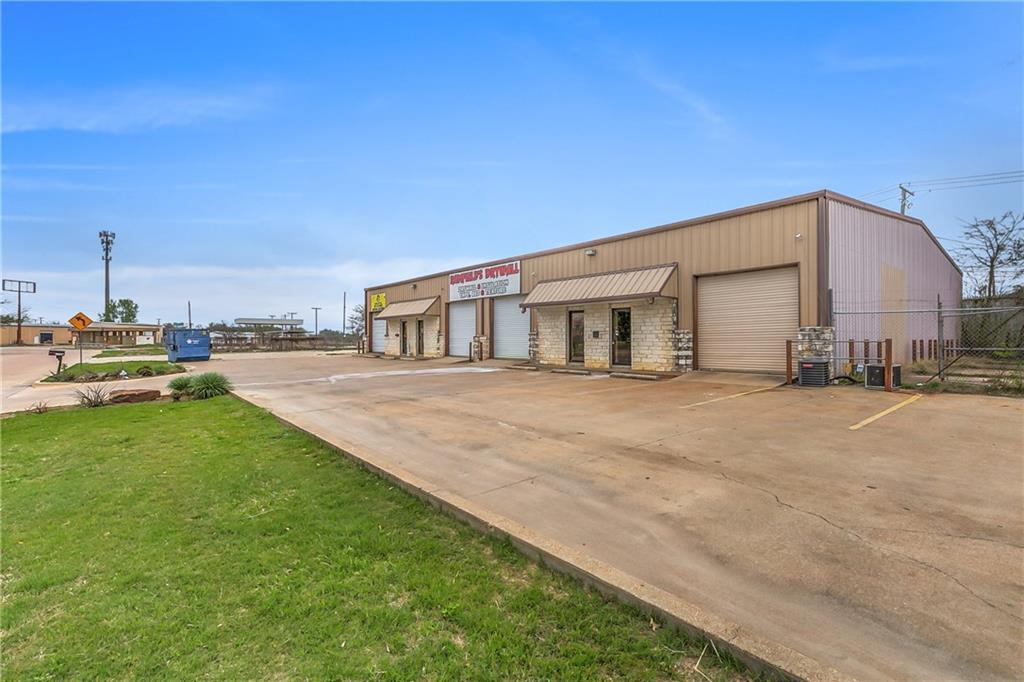 138 Wilson Street - Photo 1