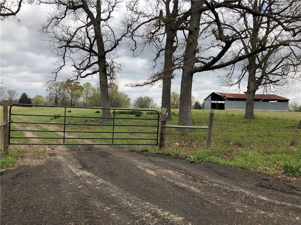 000 County Road 3375 - Photo 1