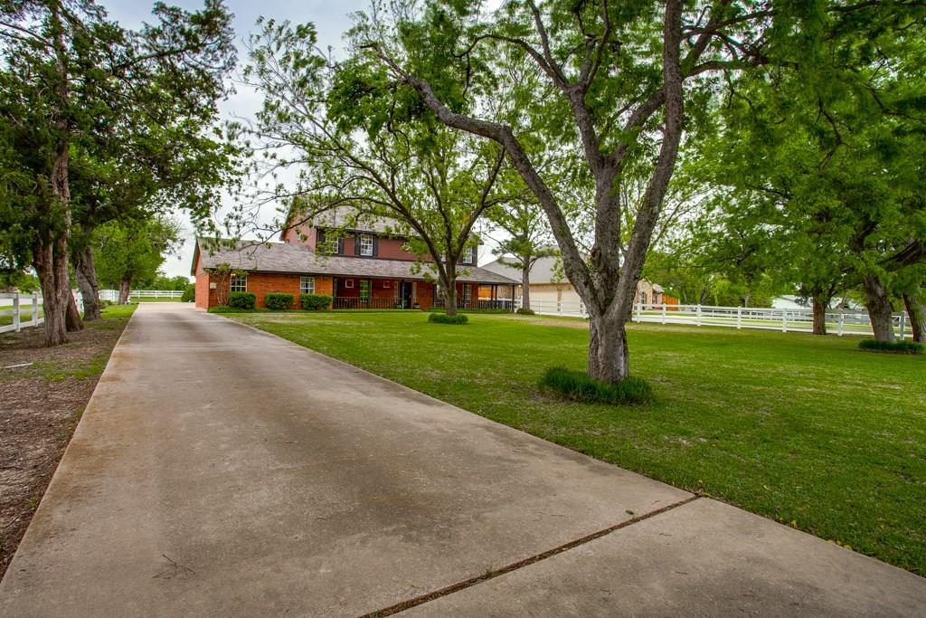 5715 Sachse Road - Photo 1