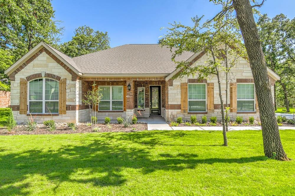 123 Spanish Oak Drive - Photo 1