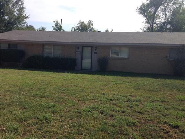 2508 Park Street - Photo 1
