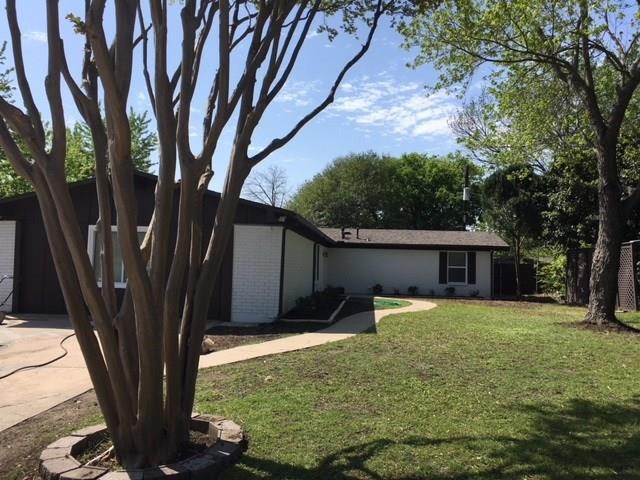 739 Greenhaven Drive - Photo 1