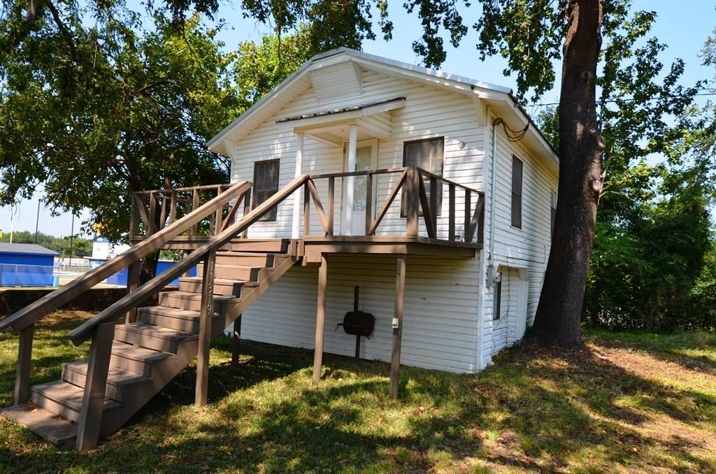 11301 Moss Street - Photo 1