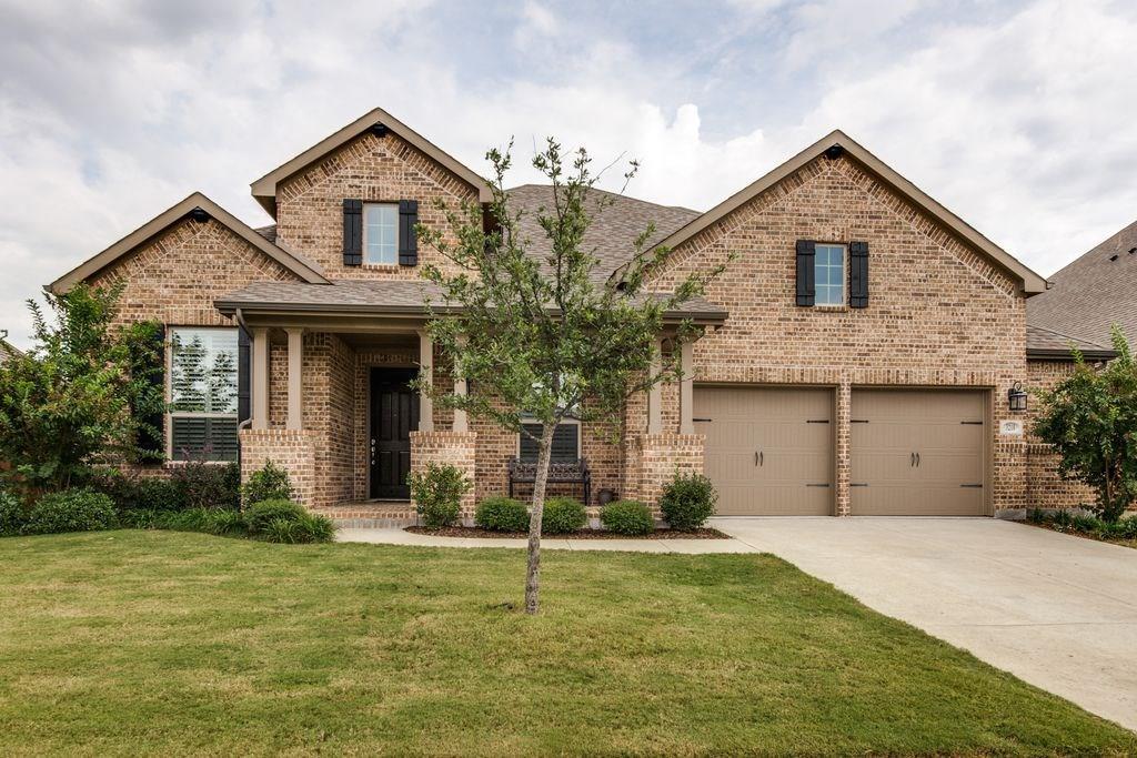 3210 Franklin Avenue - Photo 1