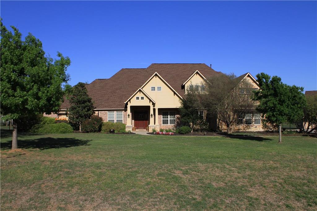 420 Hickory Ridge Circle - Photo 1