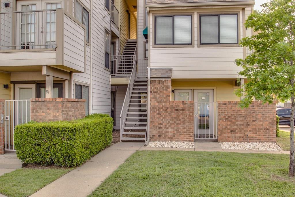 3113 Sondra Drive - Photo 1