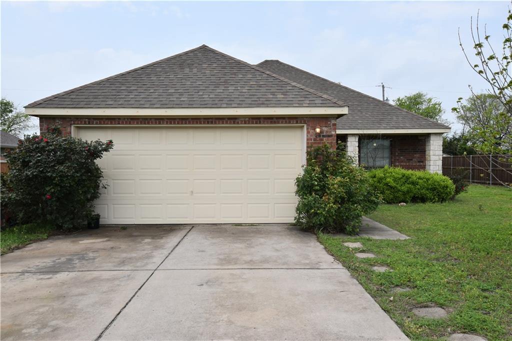 205 Sunset Lane - Photo 1