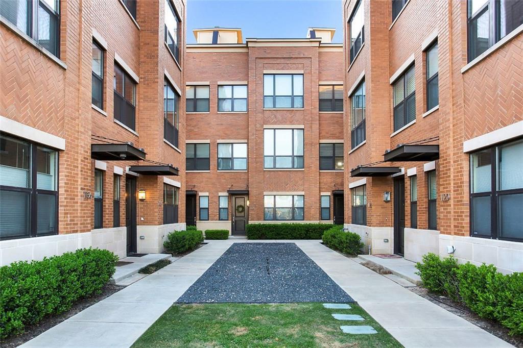 1134 Adams Street - Photo 1