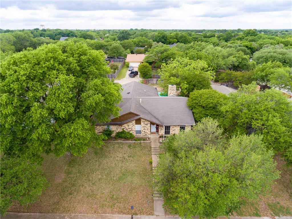 161 Crestwood Boulevard - Photo 1