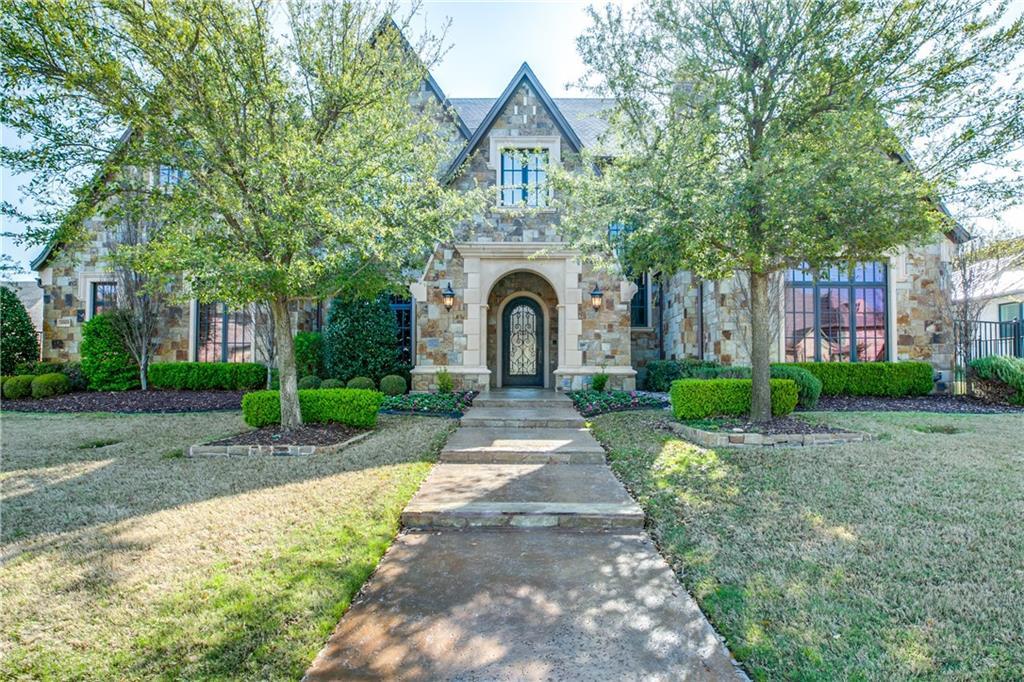 1009 Whittington Place - Photo 1
