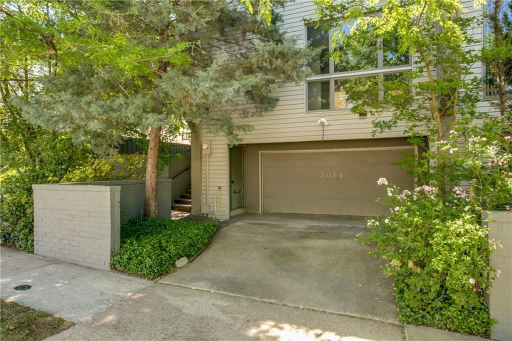 2614 Hood Street - Photo 1