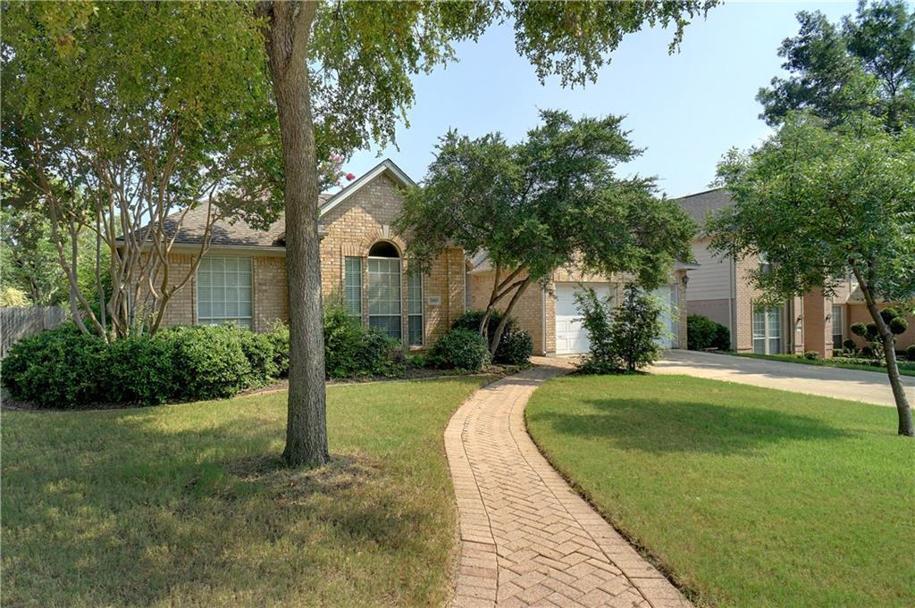 2802 Southwood Court - Photo 1