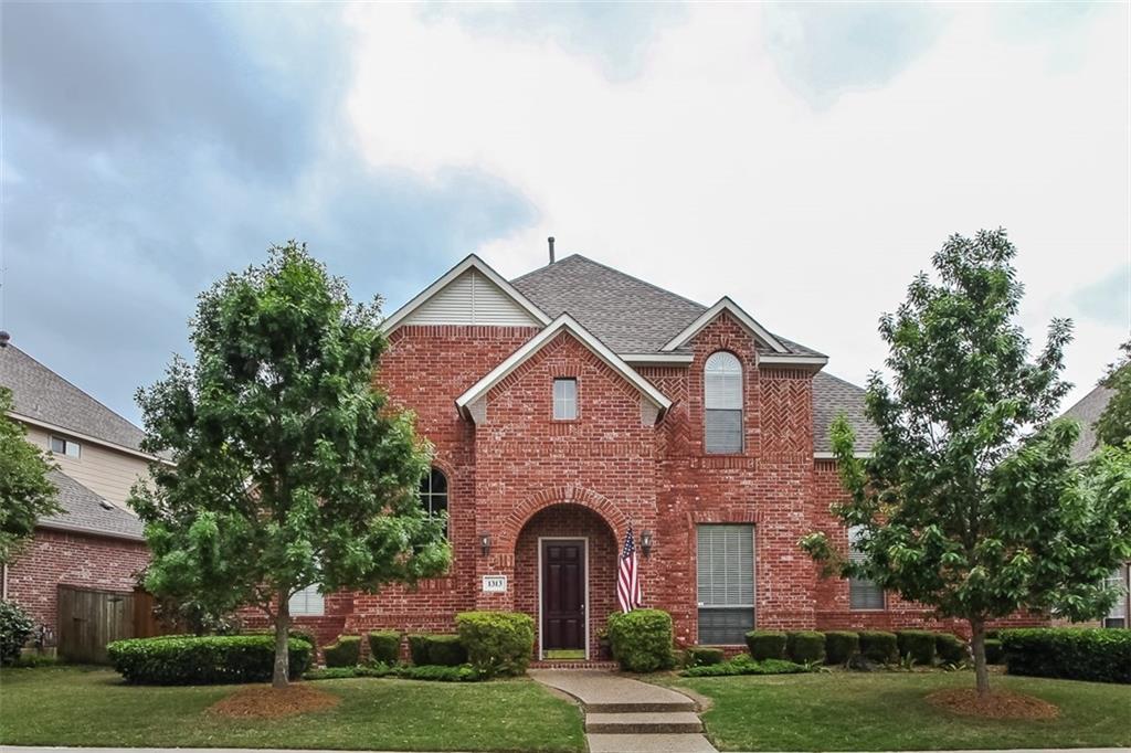 1313 Salado Drive - Photo 1