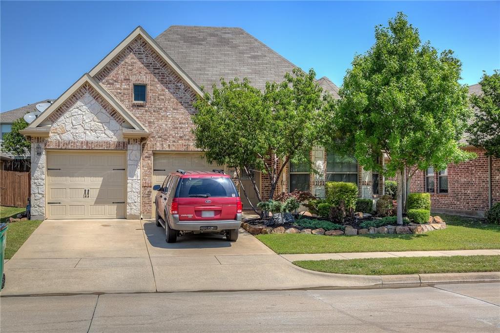 310 Blackhaw Drive - Photo 1