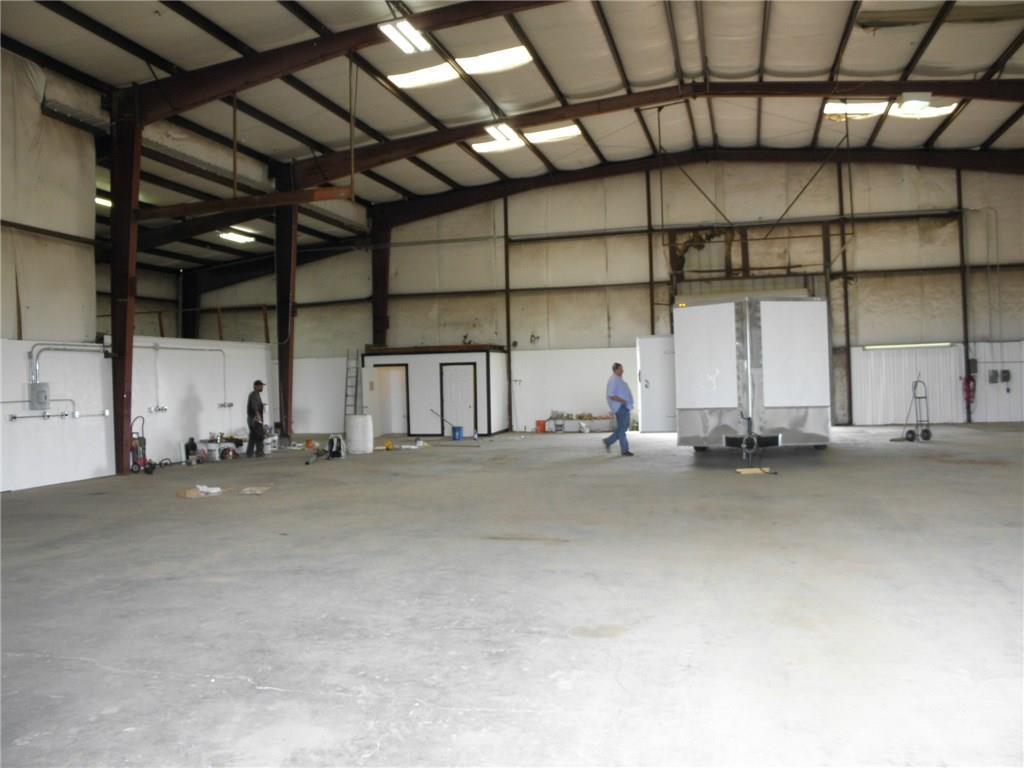 7996 Hwy 277 N Petreolum - Photo 1