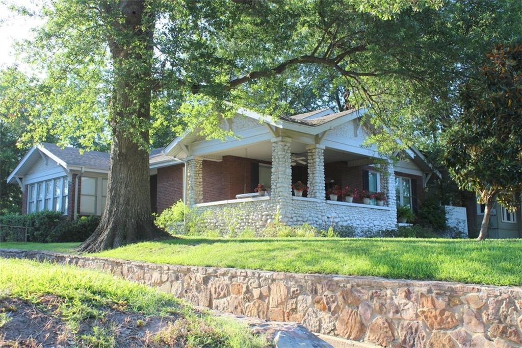 703 Main Street - Photo 1