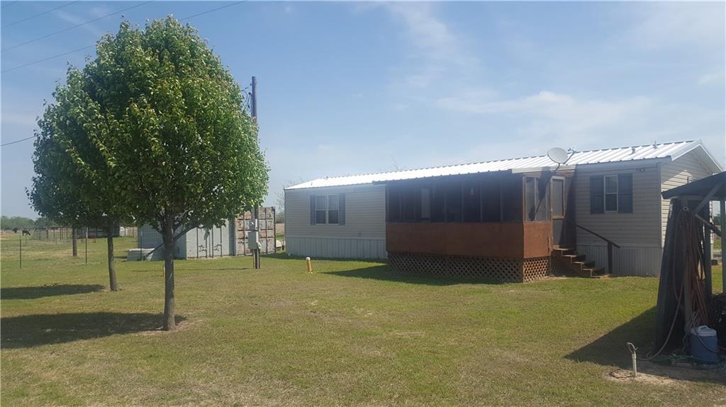 827 County Rd 136 - Photo 1