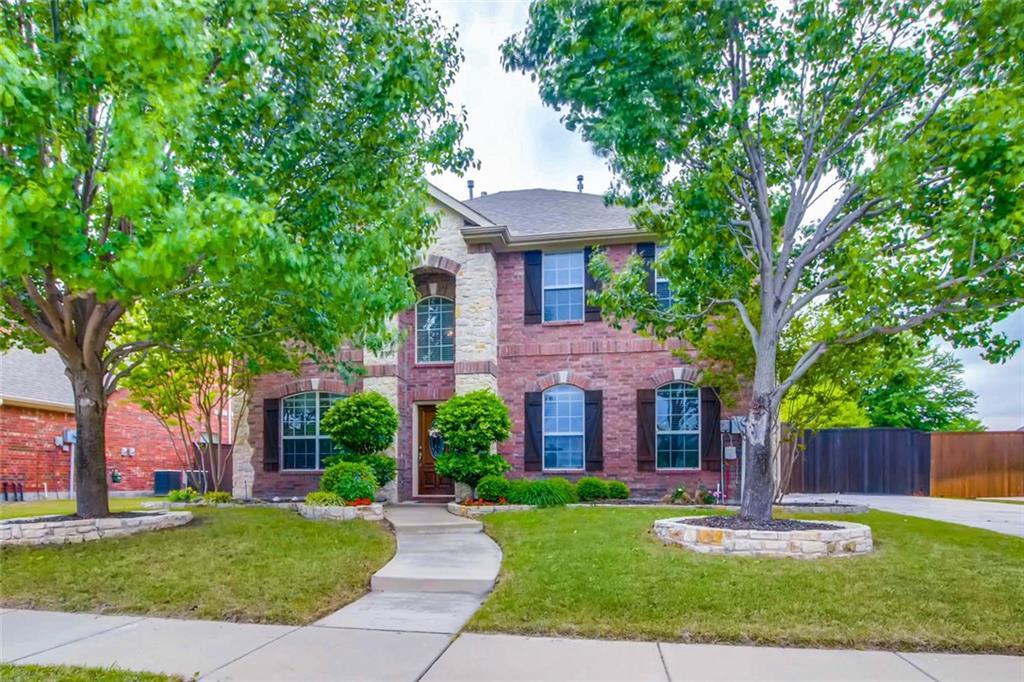 1605 Buckthorne Drive - Photo 1