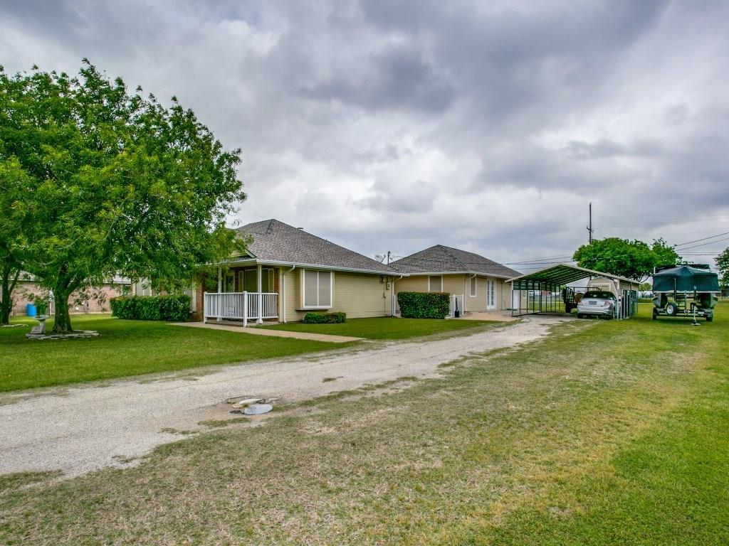 313 Maverick Trail - Photo 1