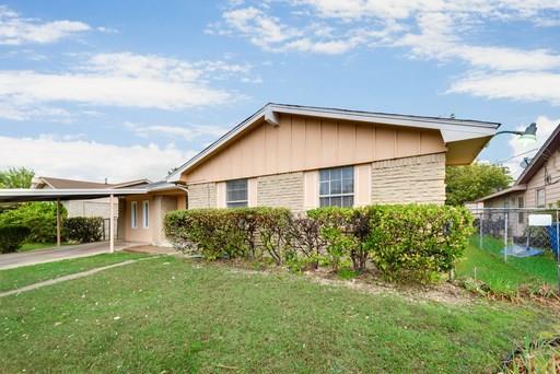 3439 Pebbleshores Drive - Photo 1