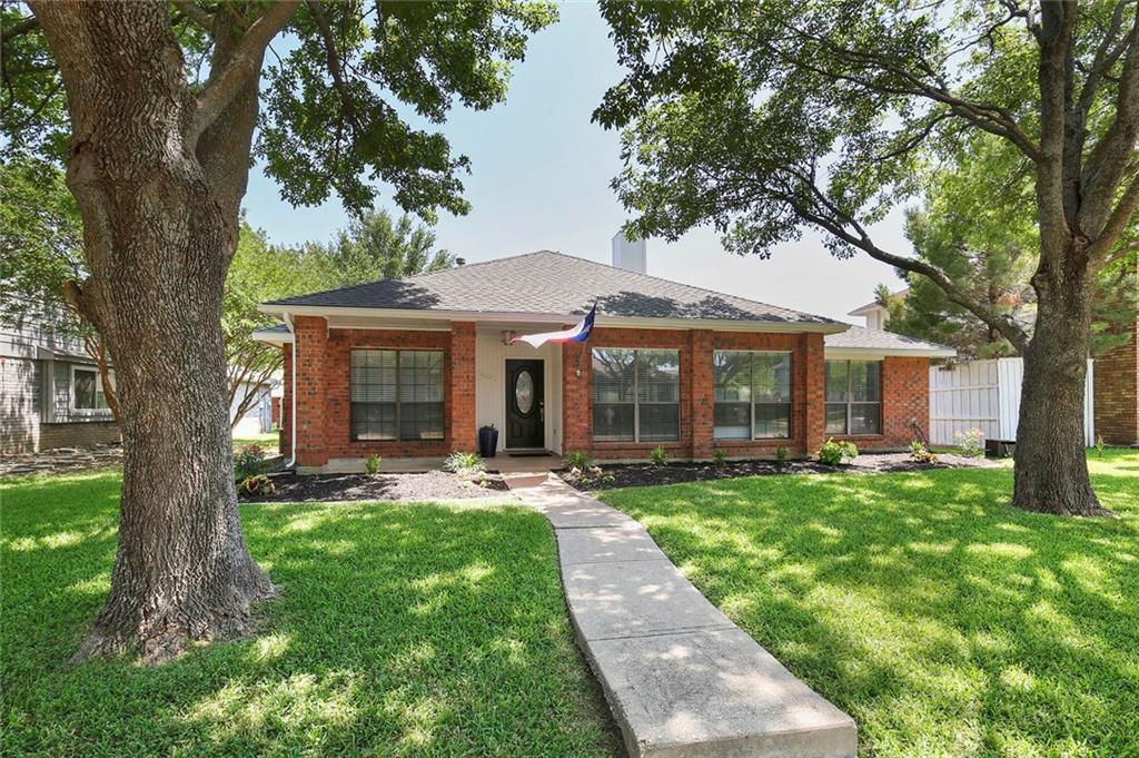 3832 Parkmont Drive - Photo 1