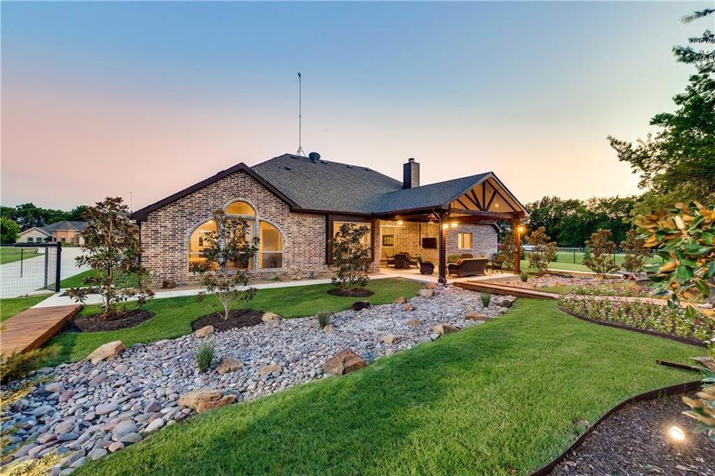 2710 Wildwood Lane - Photo 1