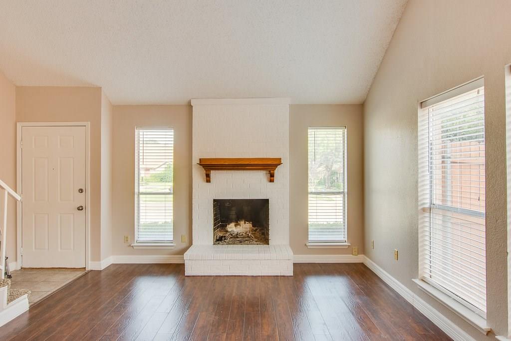 2004 Embassy Way - Photo 1