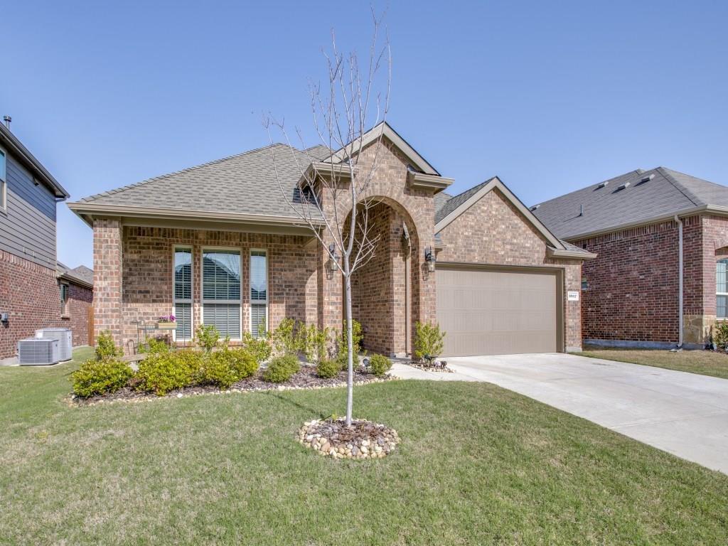 3917 Wavertree Road - Photo 1
