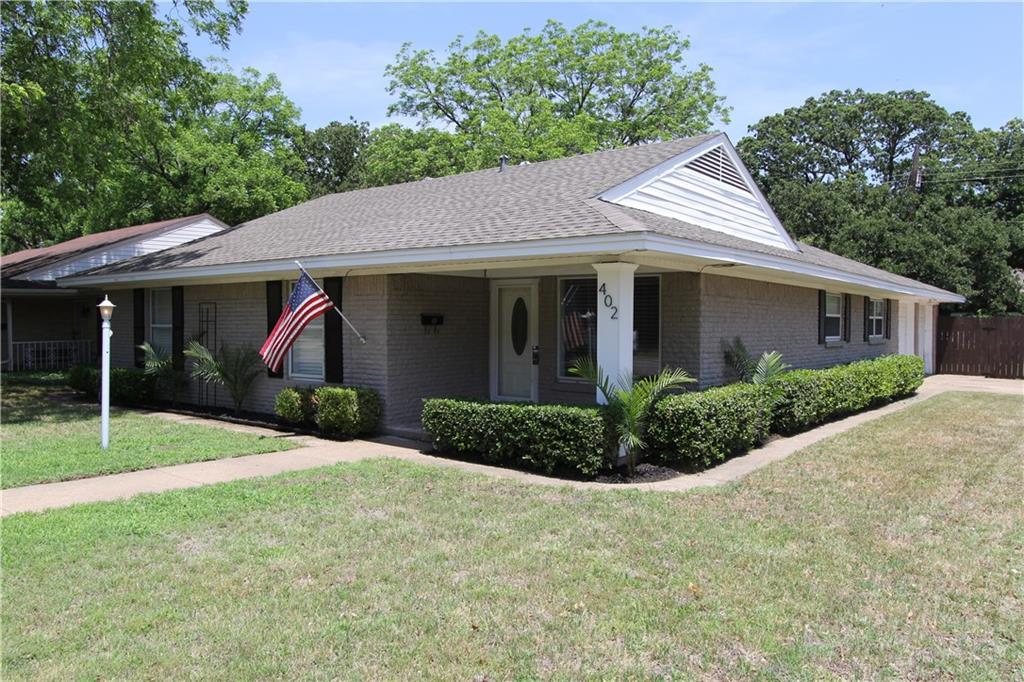 402 Staffordshire Drive - Photo 1