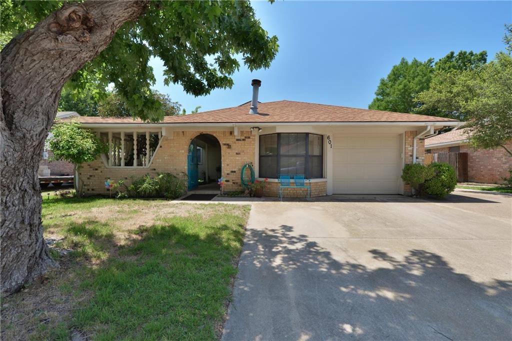 601 Parker Drive - Photo 1