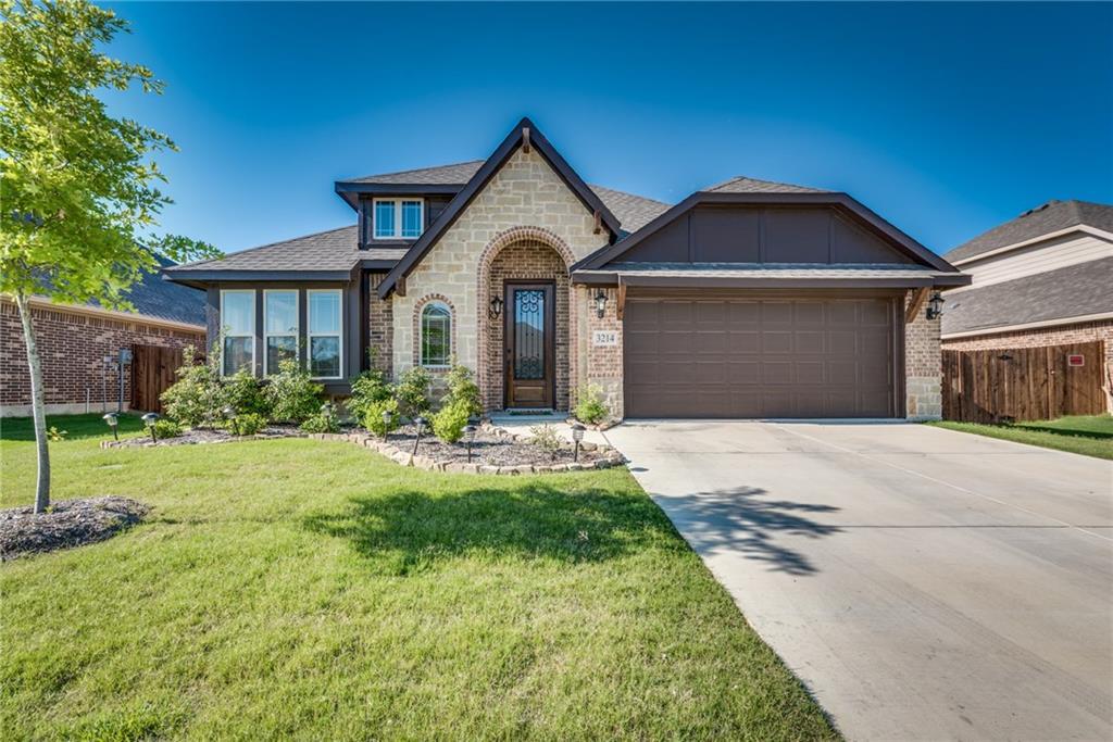 3214 Paisley Drive - Photo 1