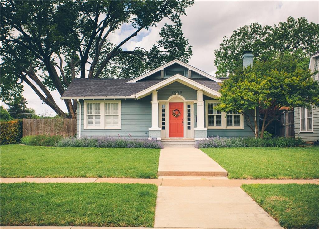 2020 Hillcrest Street - Photo 1