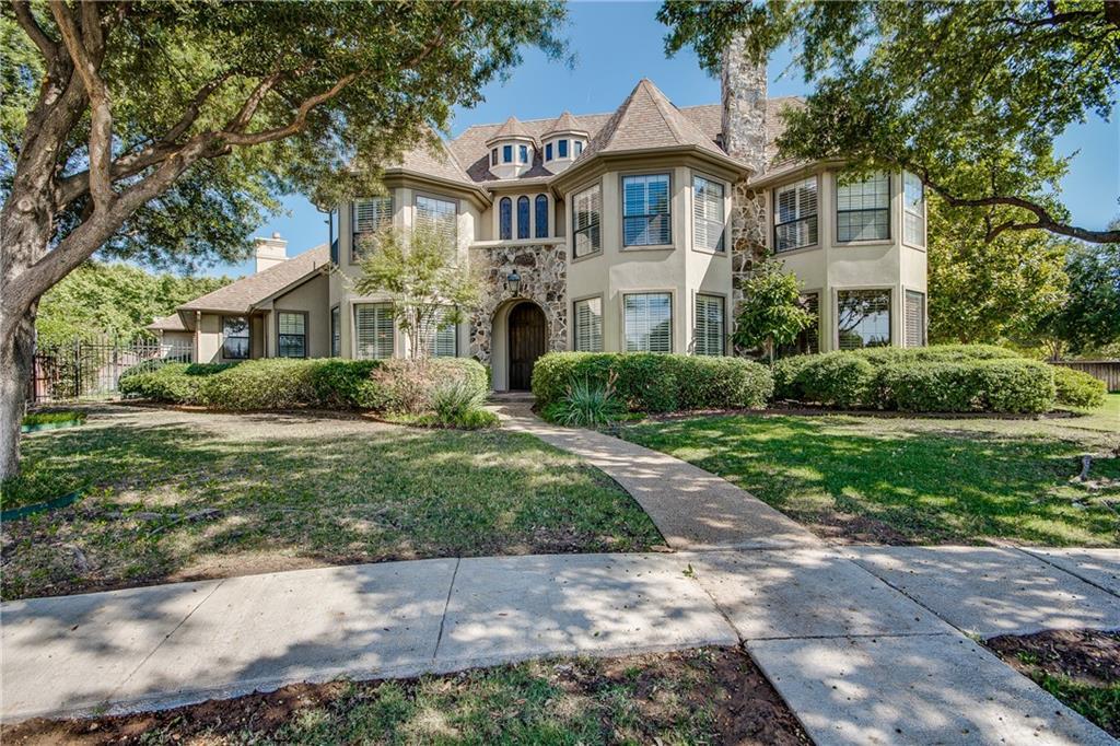 3300 Lakebrook Drive - Photo 1