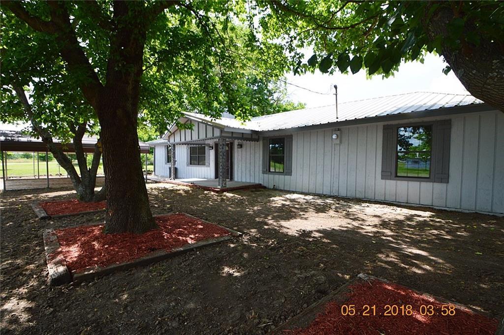 197 Rs County Road 1533 - Photo 1