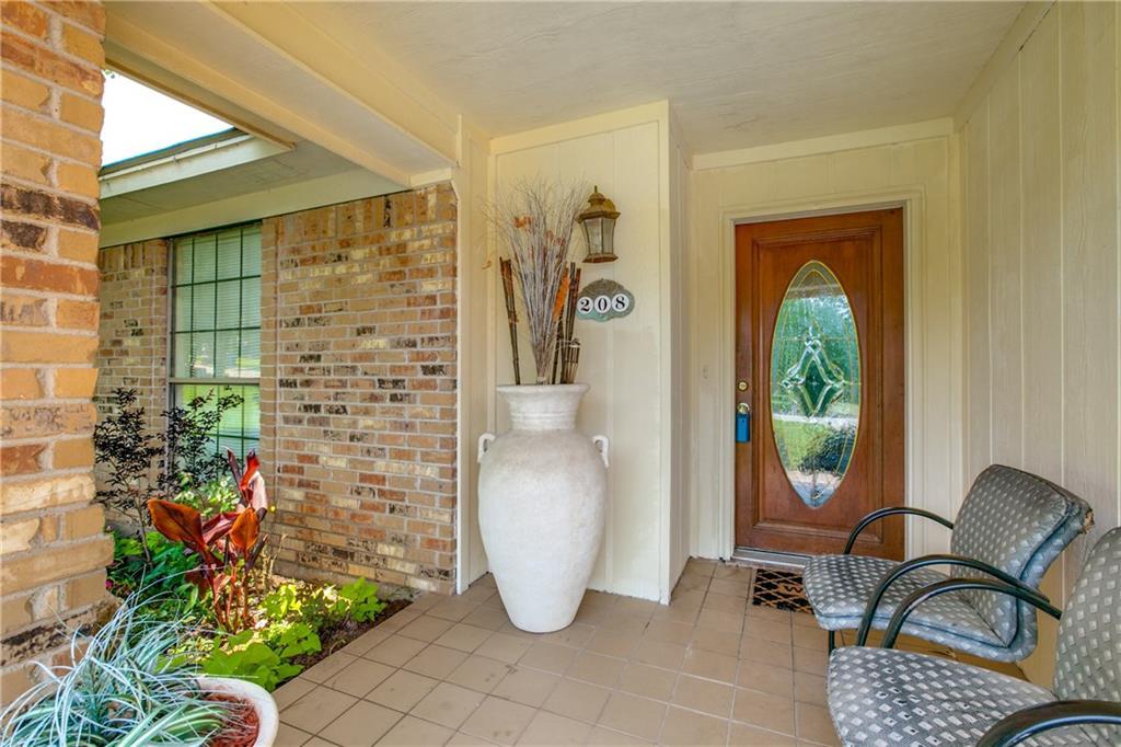 208 Maple Street - Photo 1
