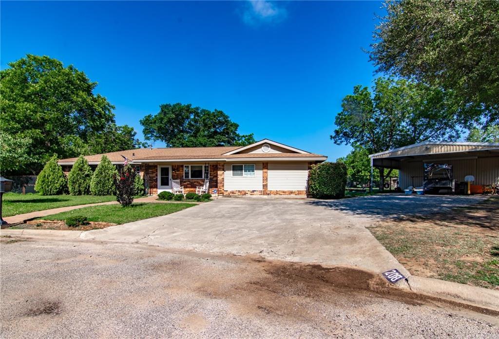 208 Park Drive - Photo 1