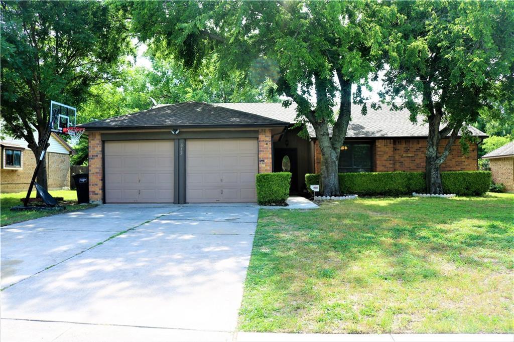 413 Little Fox Lane - Photo 1